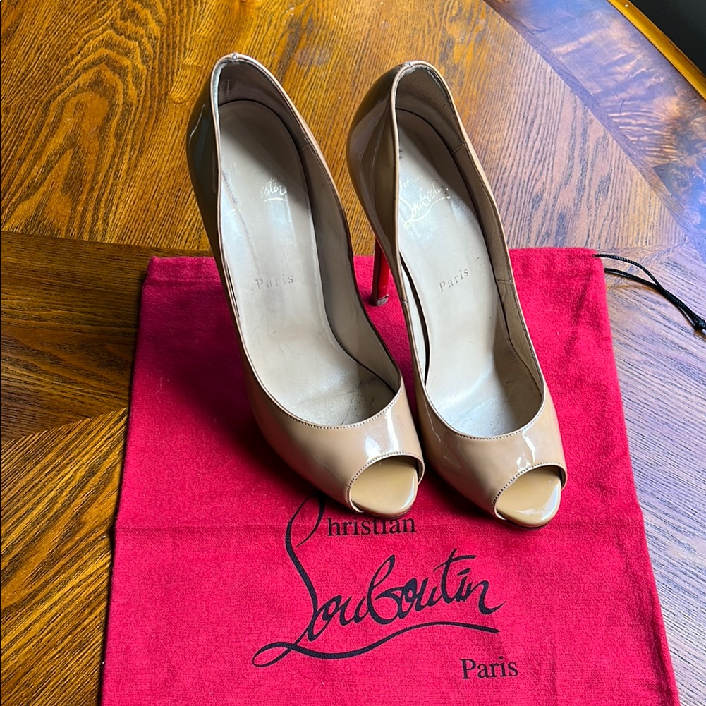 Christian Louboutin Tan Stiletto Heels Peep-Toe